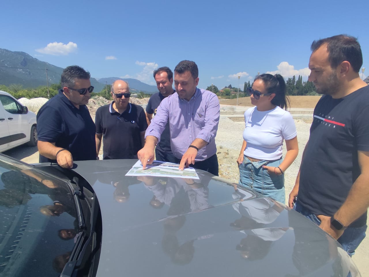 Aυτοψία Αβραμόπουλου στο χώρο ανέγερσης του νέου Κολυμβητηρίου Καλαμπάκας 